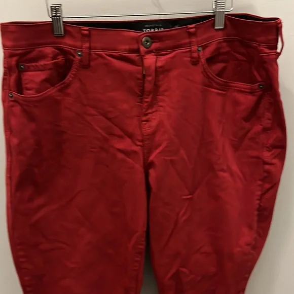 Torrid Women's Red Skinny Jeans - Picture 3 of 13